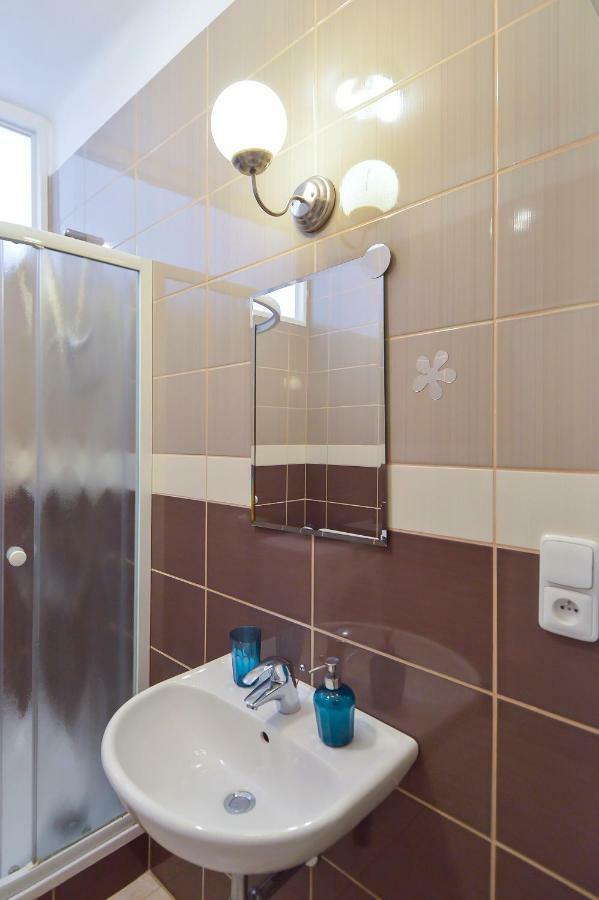 Modern Apartment Navratilova II براغ المظهر الخارجي الصورة
